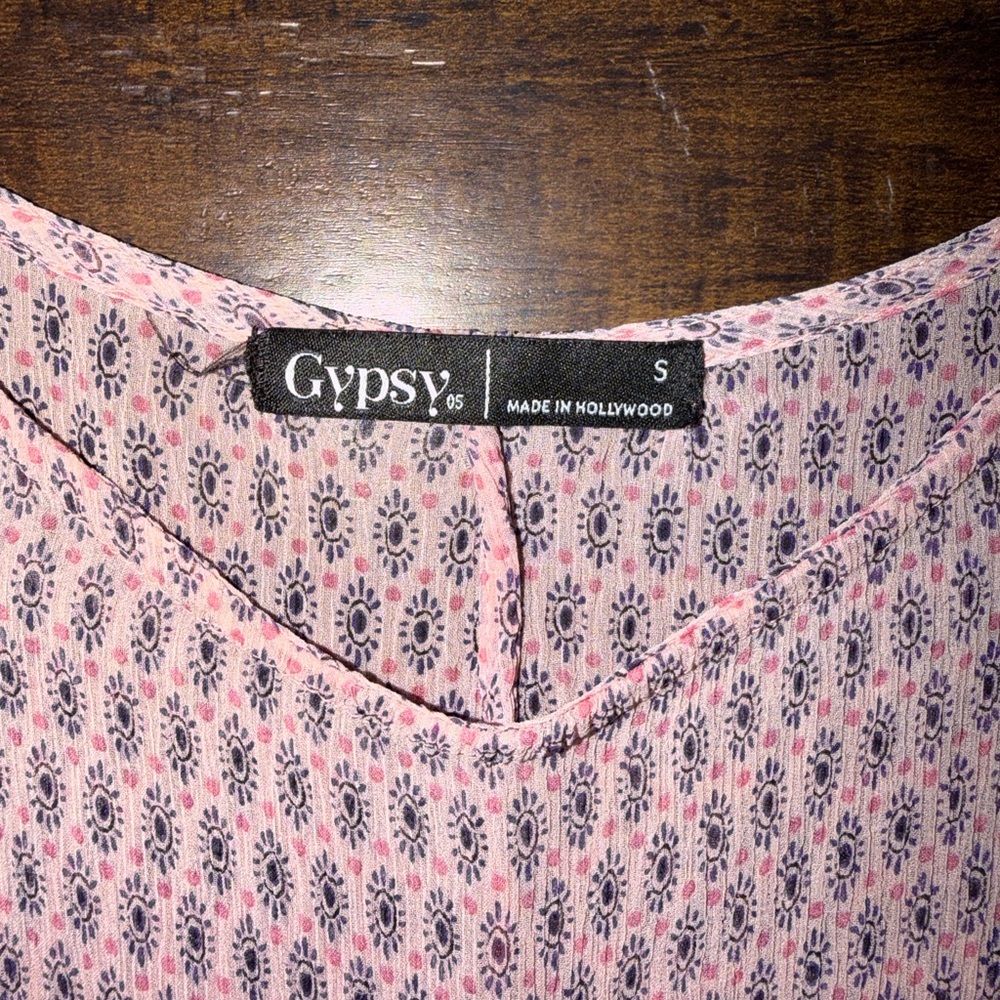 Gypsy 05 Floral Pink Patterned Top - Picture 2 of 2